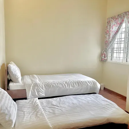 Cozy Cottage-Style Apartment Entire Unit Tanah Rata Exterior photo