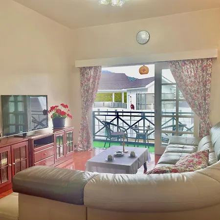 Cozy Cottage-Style Apartment Entire Unit Tanah Rata Exterior photo